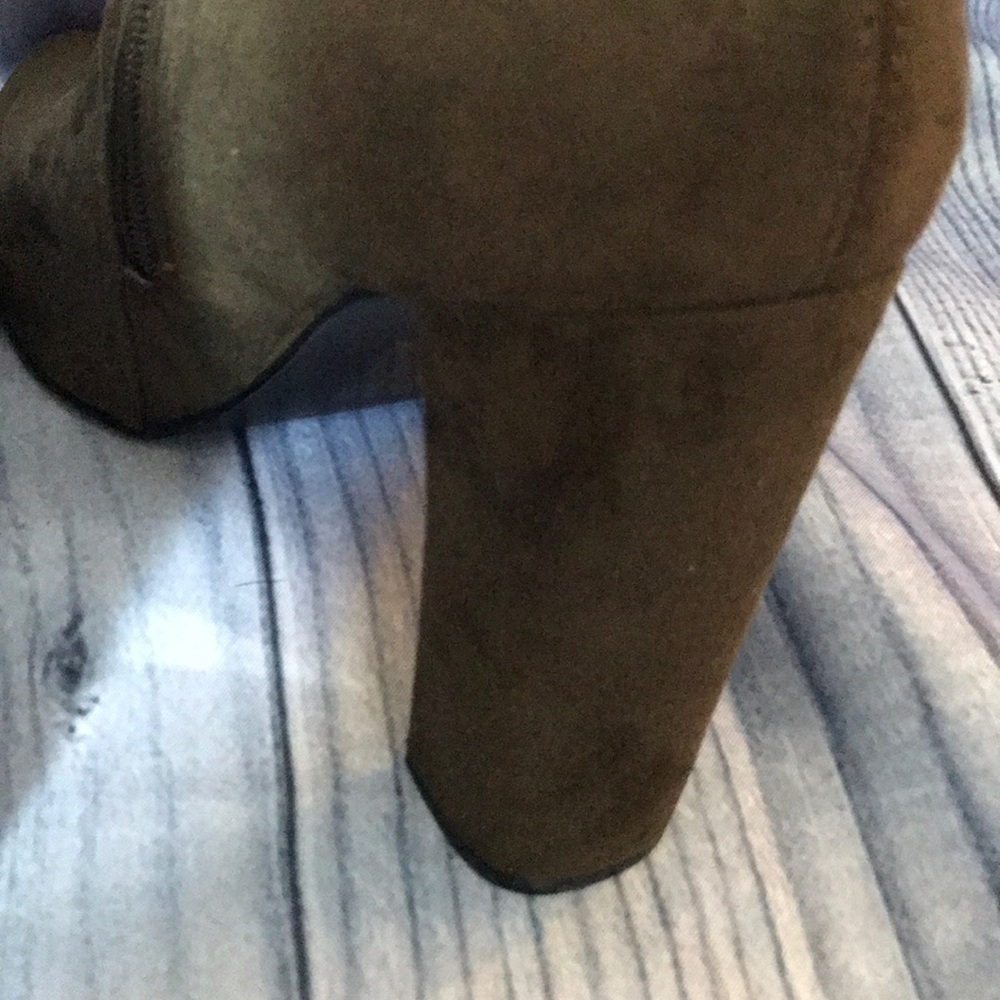 𝅺✅2x Host Pick✅ Steve Madden Side Zip Ankle Boots, Size 7.5 - Picture 8 of 9